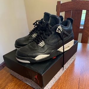 Air Jordan 4 “Oreo” Size 11.5